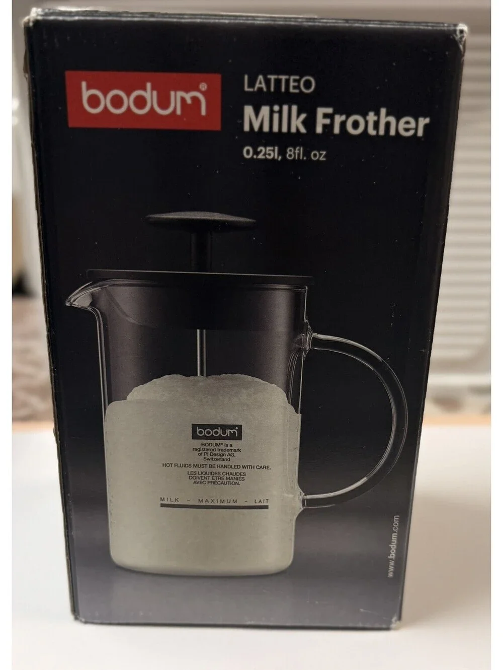 Bodum Latteo Manual Milk Frother, 8 oz. Use for Cocktails & Dressings Too